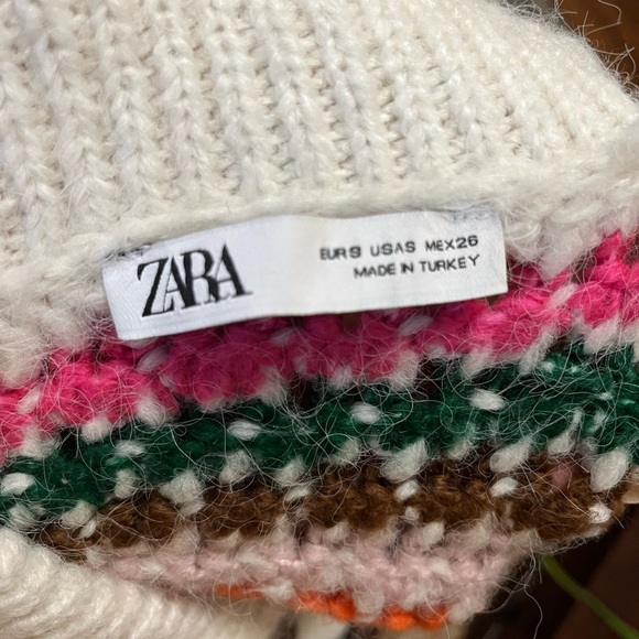 Sweater bundle ! - Picture 2 of 6